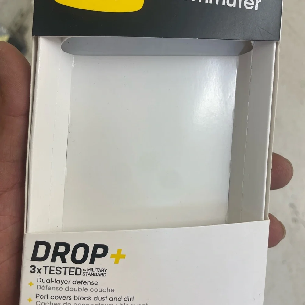 Otter box commuter for iPhone 15 pro max new no box